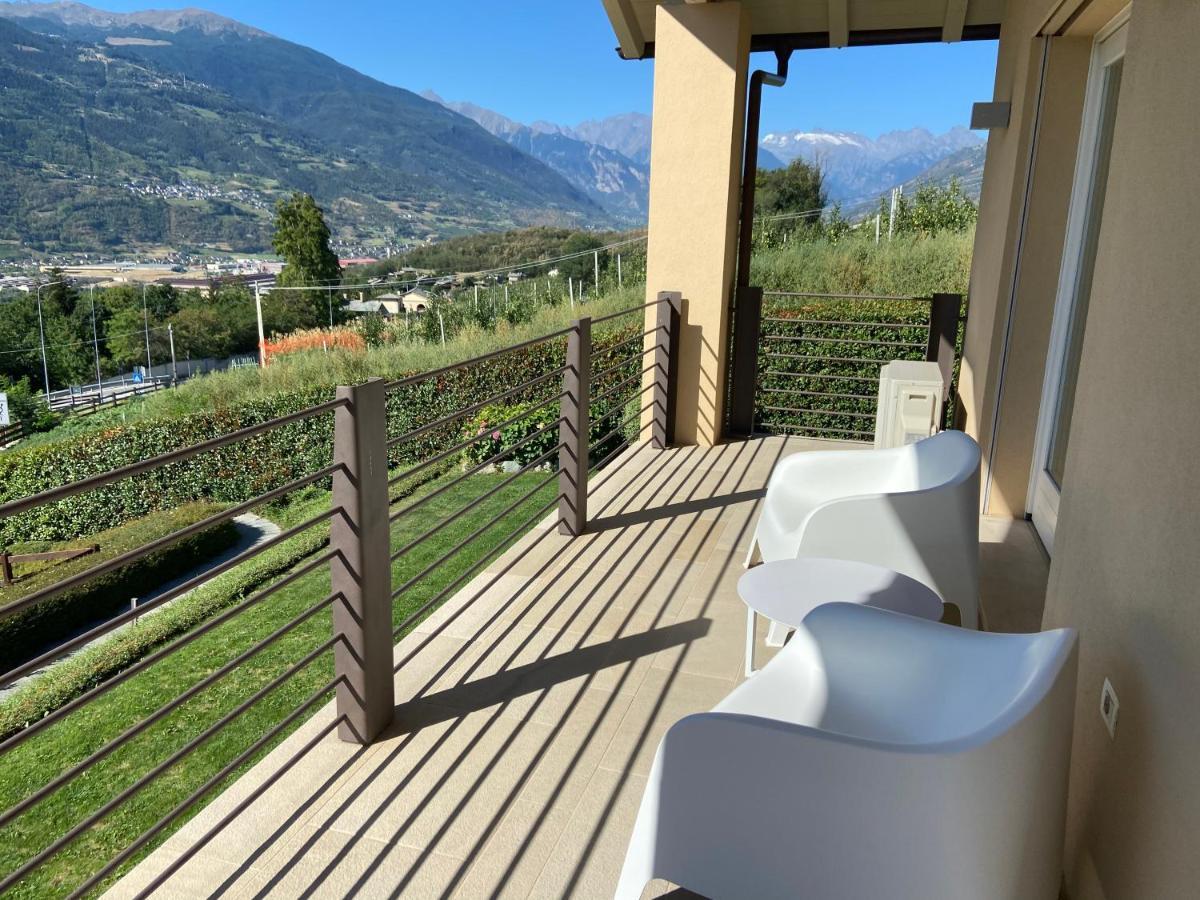 Design&Mountain view bedroom Aosta Buitenkant foto