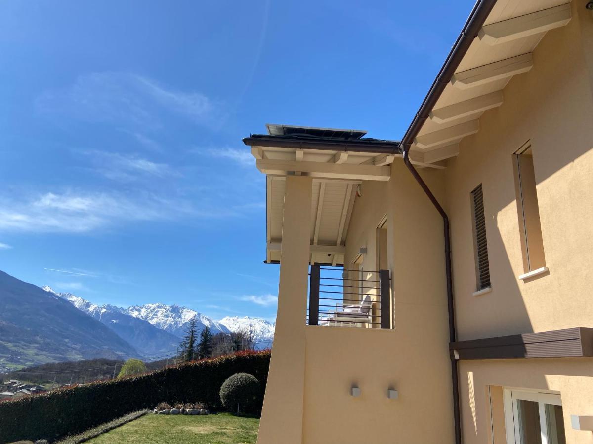 Design&Mountain view bedroom Aosta Buitenkant foto